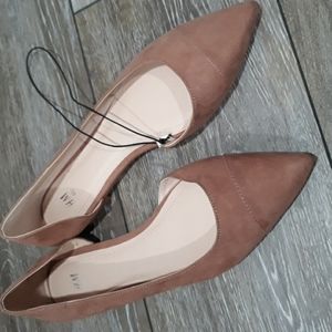 H & M dusty rose flats. New. Size 9.5